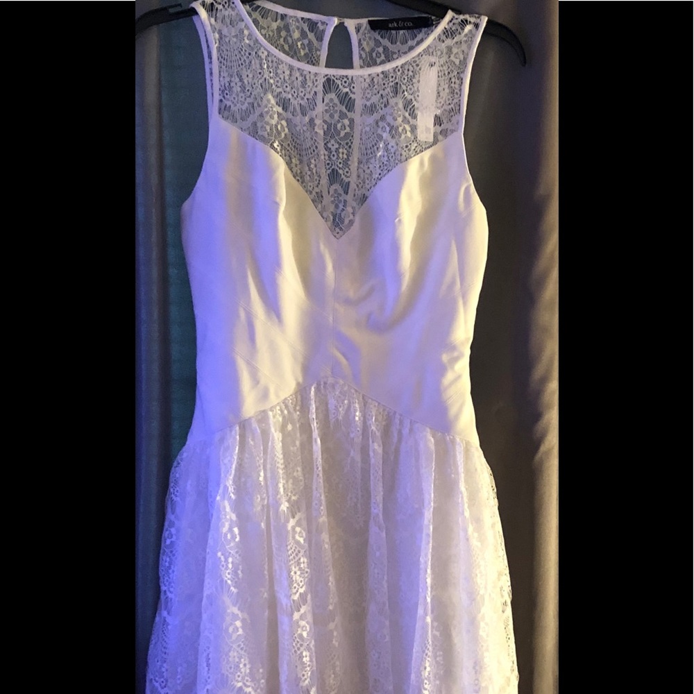 Art& Soul Vintage lace swing mini dress
